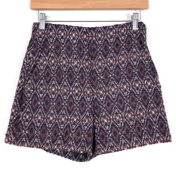 Zara Pants - ZARA Woman Tapestry High Waist Shorts XS